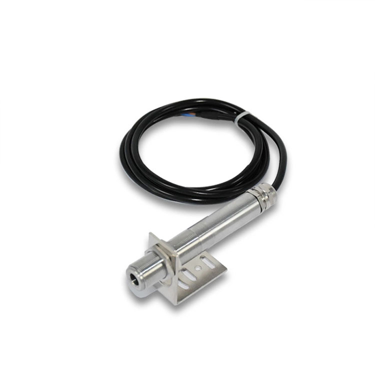 热电偶与红表线温度计相比，它们在分歧利用场景中的利益和劣势是什么？