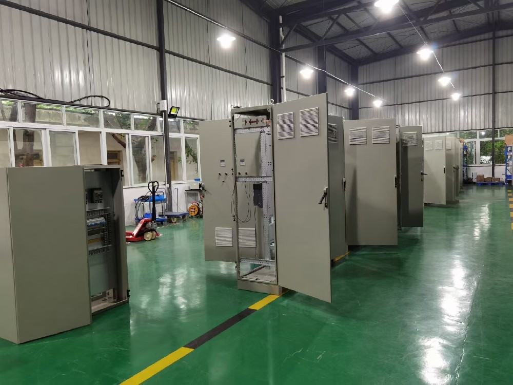 分歧海拔高度对电力调整器的散热和绝缘机能有怎么的影响？